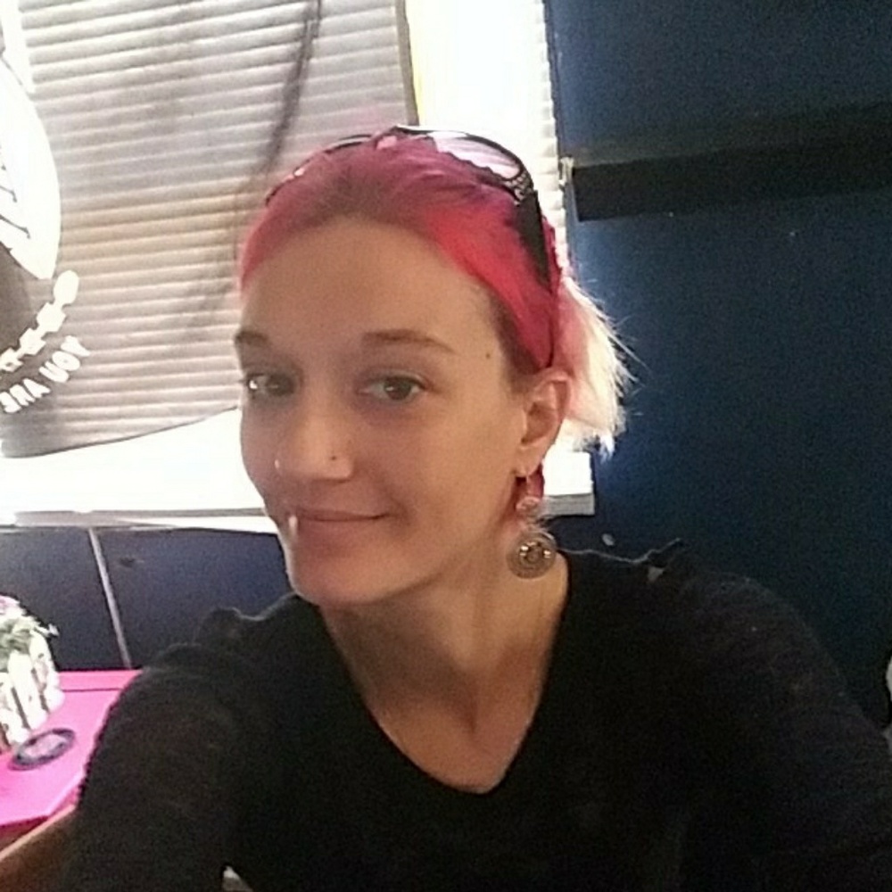 Meet your Posher, Angelica